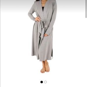 Smash & Tess cardirobe Sz M